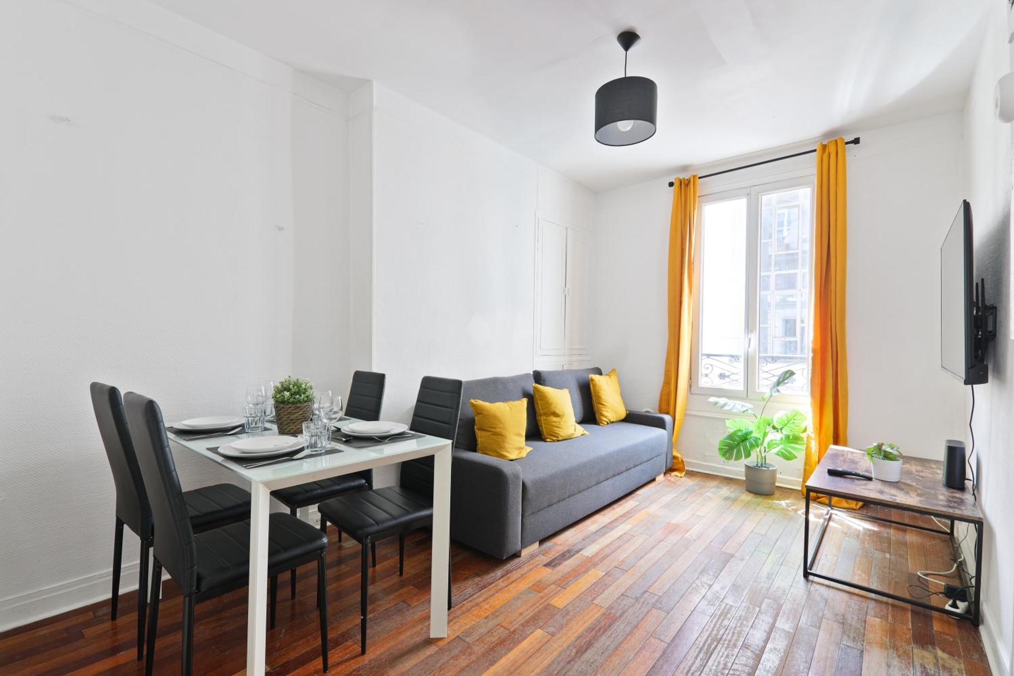 Heart Of Paris-1br-4p-tour Eiffel 8 -free Netflix Apartment *