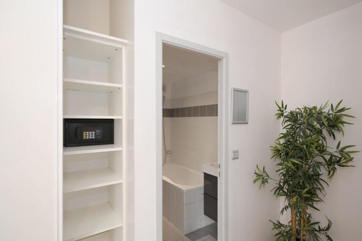 404 - Petit Bijou Dans Immeuble Hotelier 5 - Flat-guest Apartment