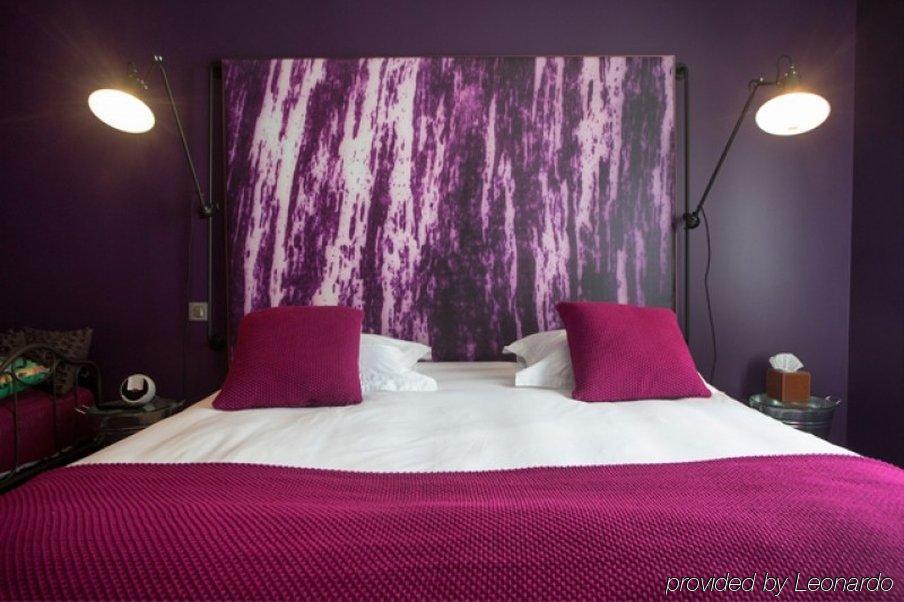 La & Hotel 3*