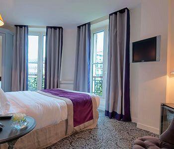 Cluny Square 3* Paris