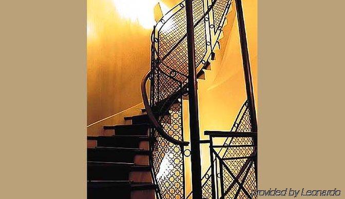 Le Lavoisier Paris