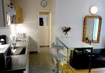 Constance - Montmartre Apartment Paris