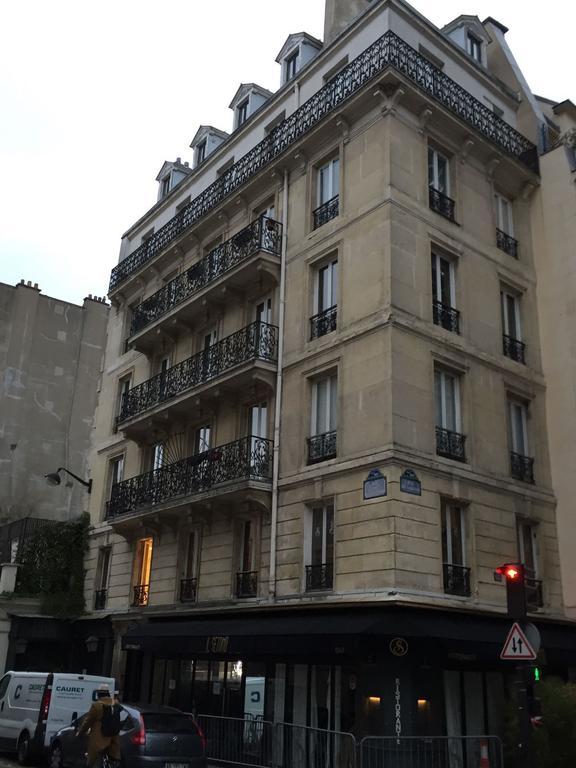 Apartment Bellechasse Paris