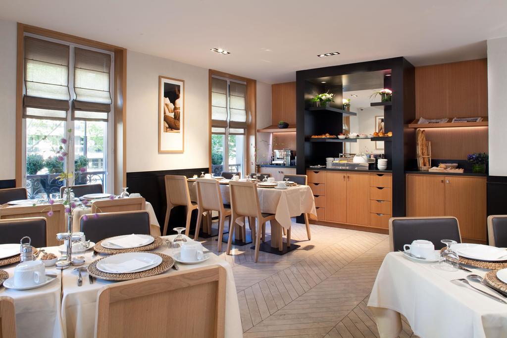 Hotel Marceau Champs-elysées Paris