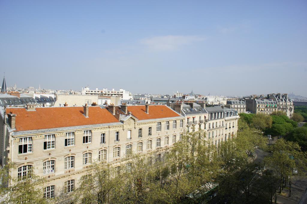 Artist Studio View Eiffel Tower *