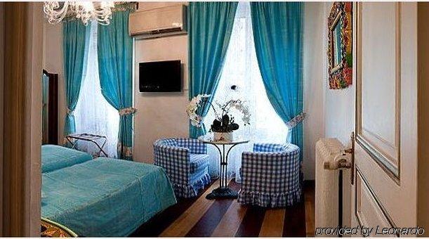 Hotel De Sèze 4*