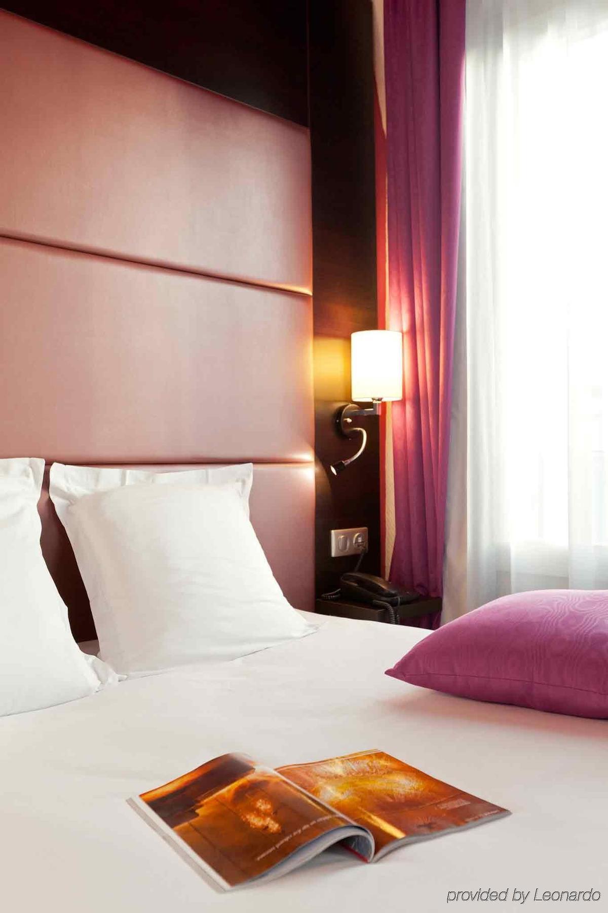 Hotel Ibis Styles Pigalle Montmartre 3*