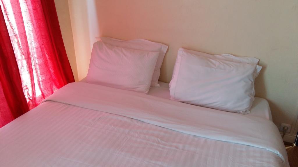 Du Métro Hotel