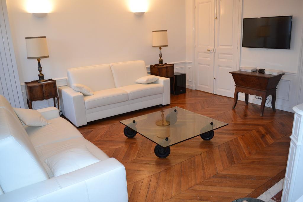Apartment Moulin Rouge Ii