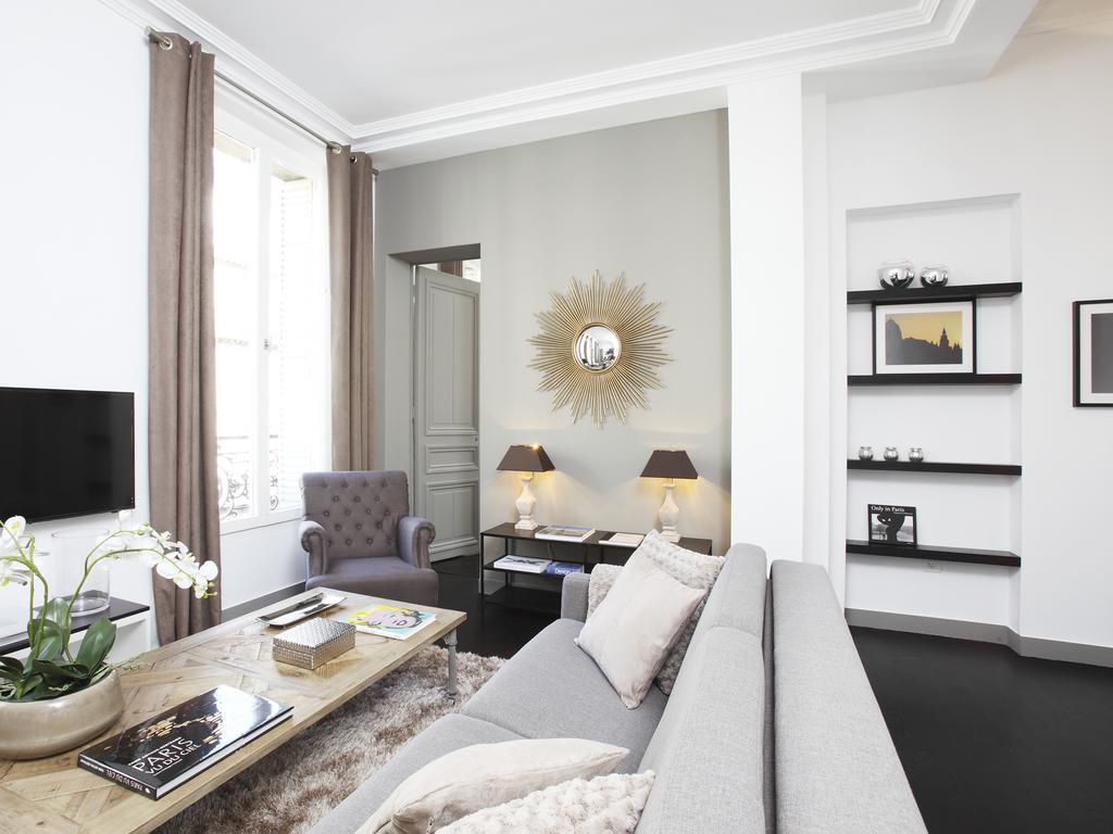Livinparis - Luxury 3 Bedrooms Le Louvre I Apartment *