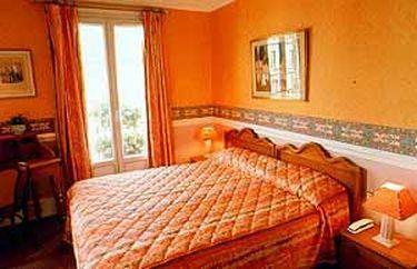 Hotel Claude Bernard Saint-germain 3*
