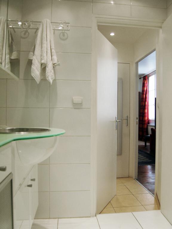 Louvre Apartment Paris