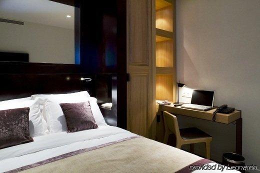 Marceau Champs-elysees Hotel