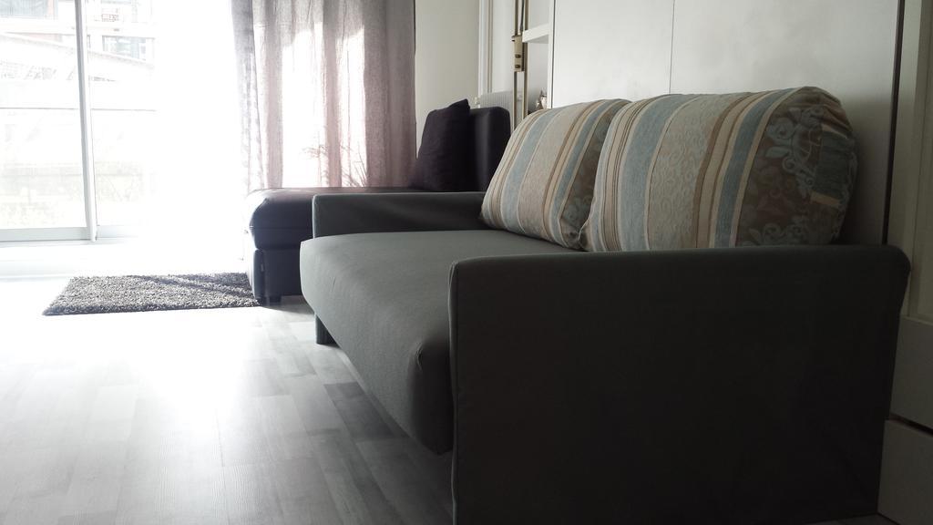 Seine Apartment Paris