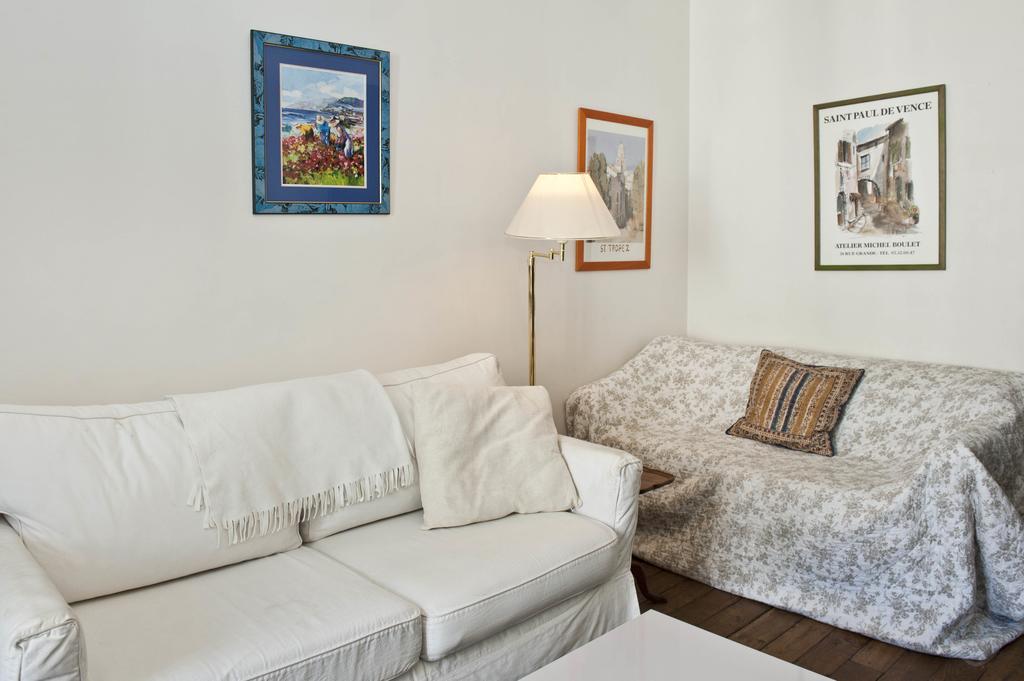 Classy St. Germain Apartment *
