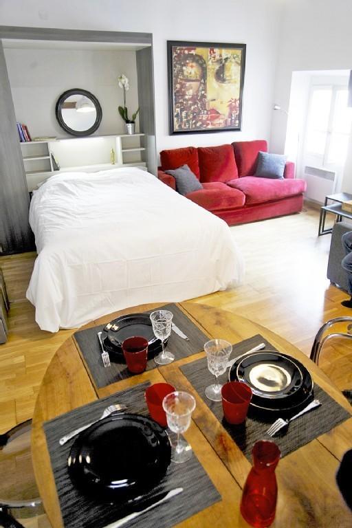 Apartment Moulin Rouge *