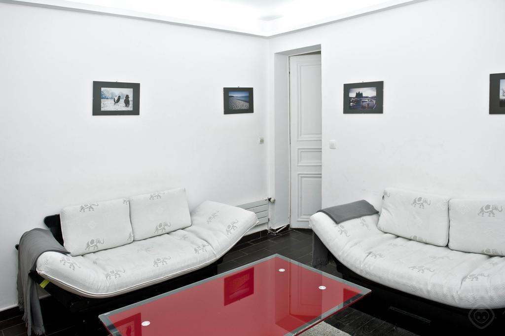 Apartment Moulin Rouge Paris