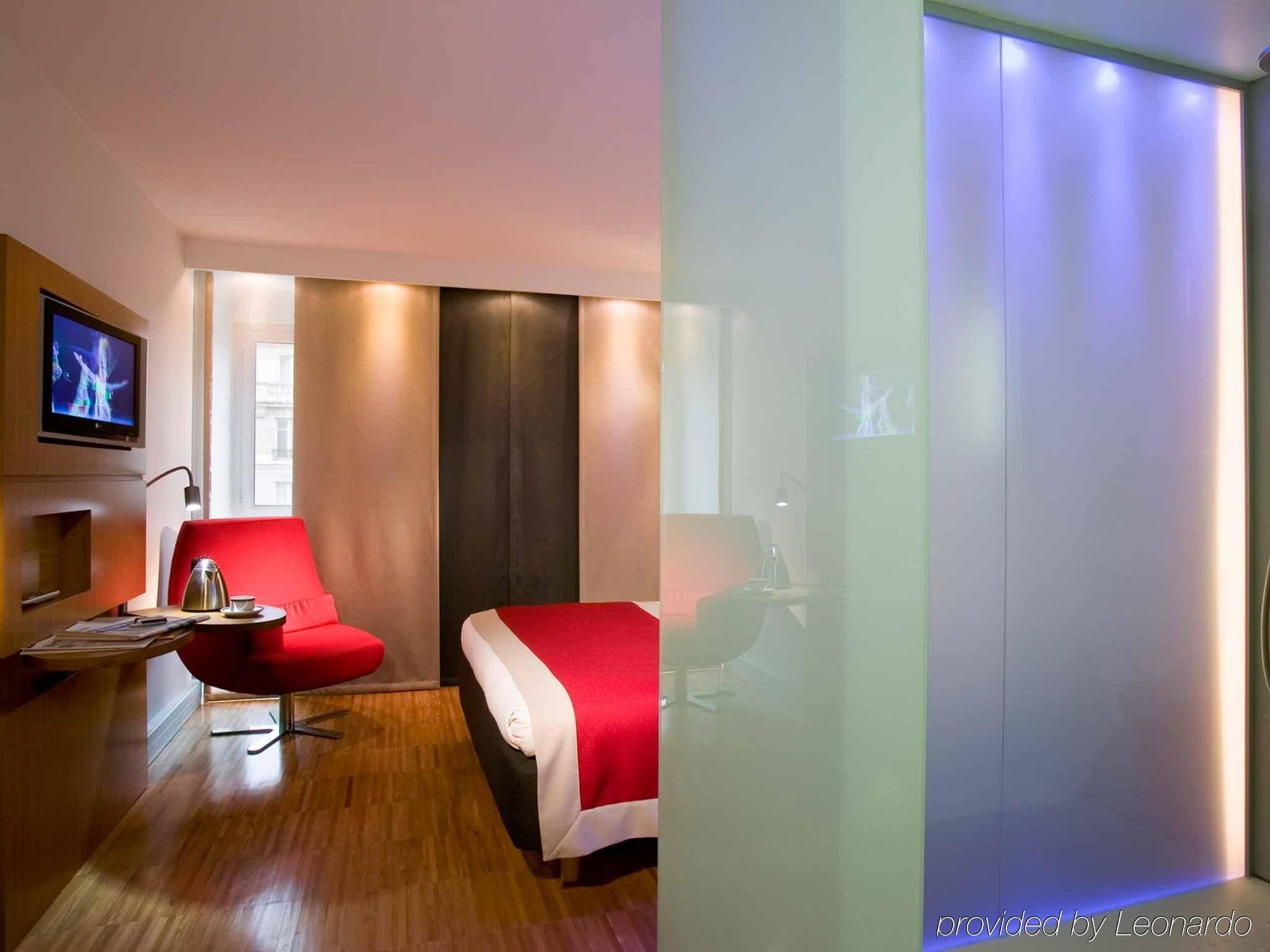 Hotel Mercure Arc De Triomphe Wagram Paris