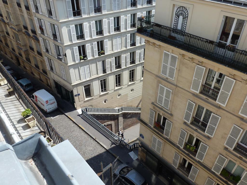 Helussi Hotel 3*