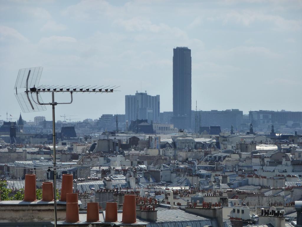 Hotel Helussi Paris