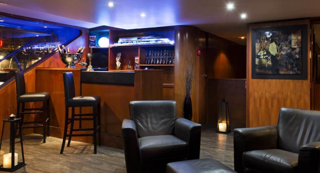 Hotel Vip Yacht & 2*