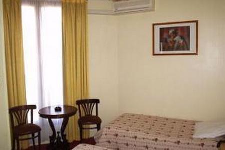 Hotel Saint Marcel 3*