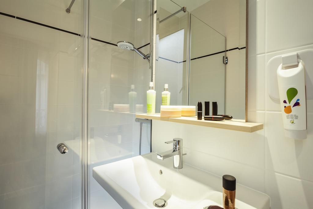 Hotel Ibis Styles Nation Porte De Montreuil 3*