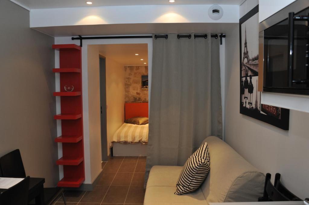 De La Mare Hotel 3*