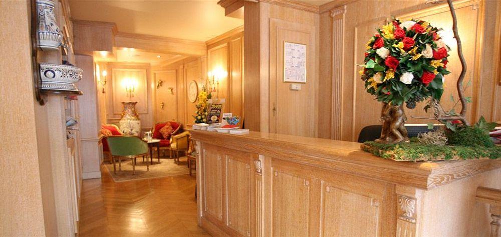 Hotel De La Motte Picquet 3*
