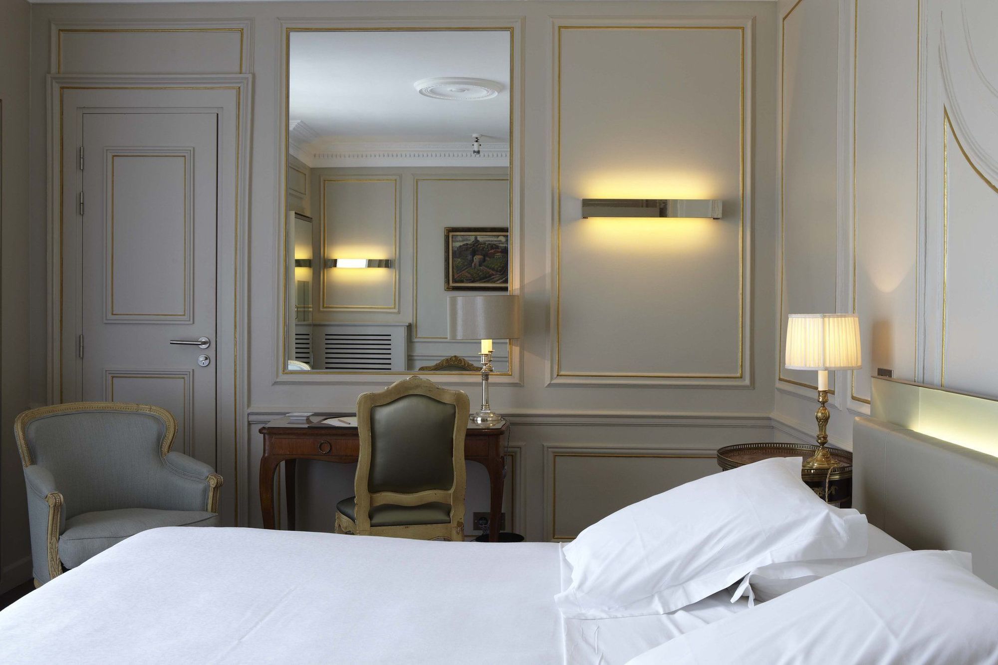Hotel Lancaster Champs-elysees Paris