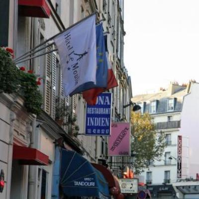 Moulin Plaza Hotel 3*