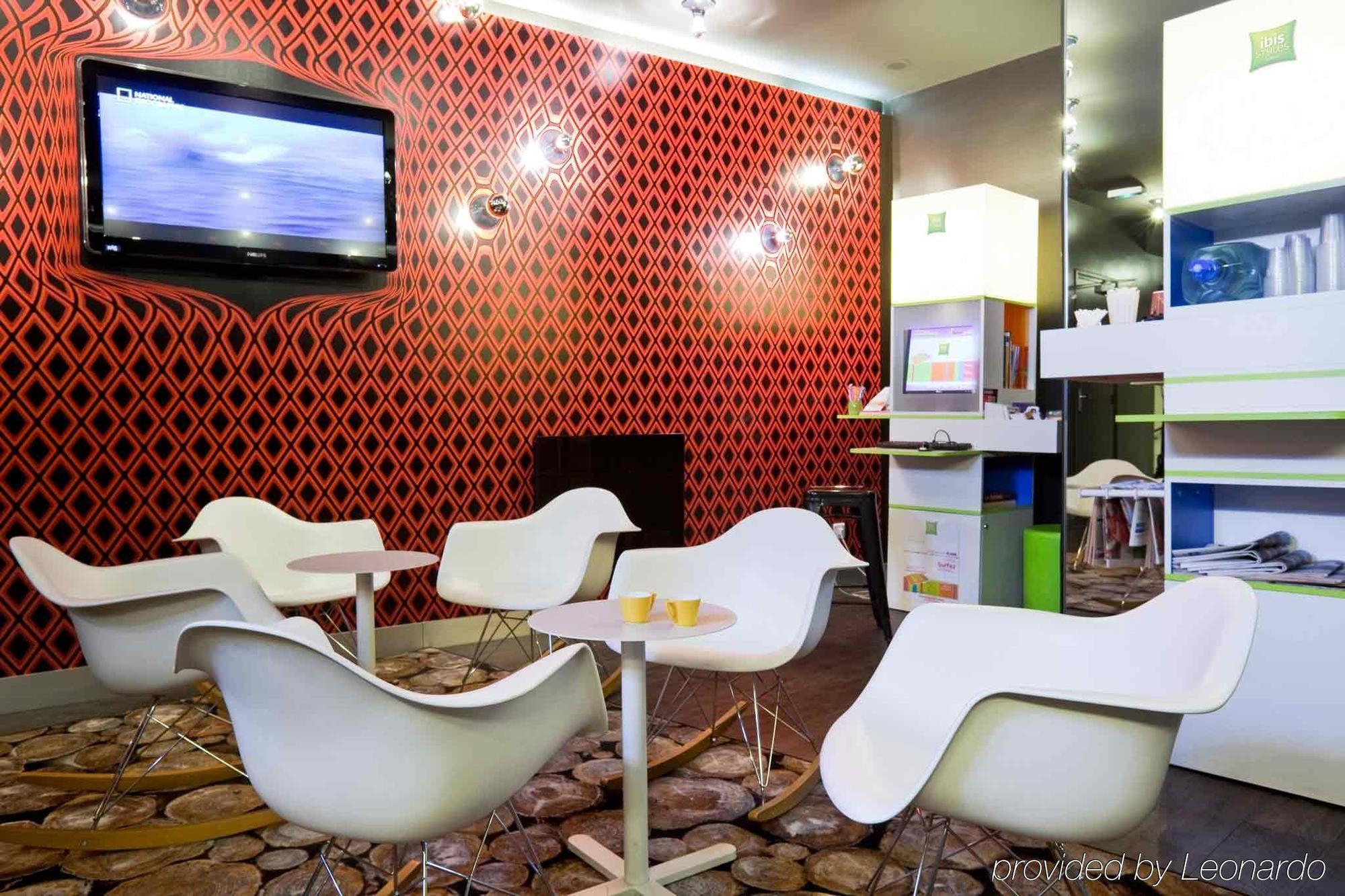 Ibis Styles République 3*