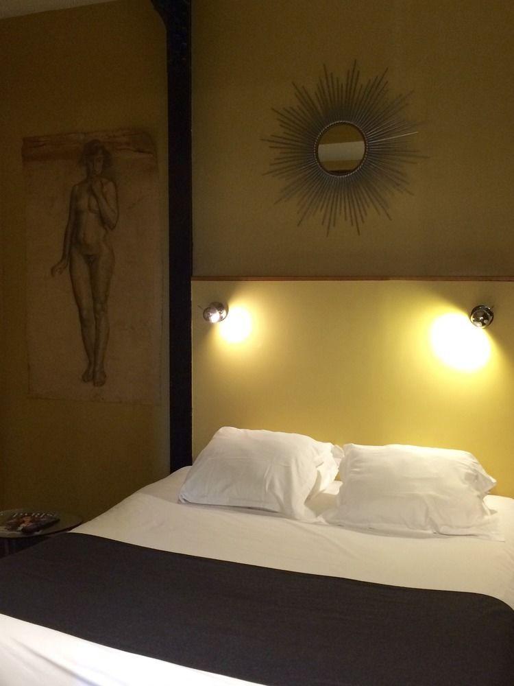Suites&hôtel Helzear Montparnasse Hotel 4*