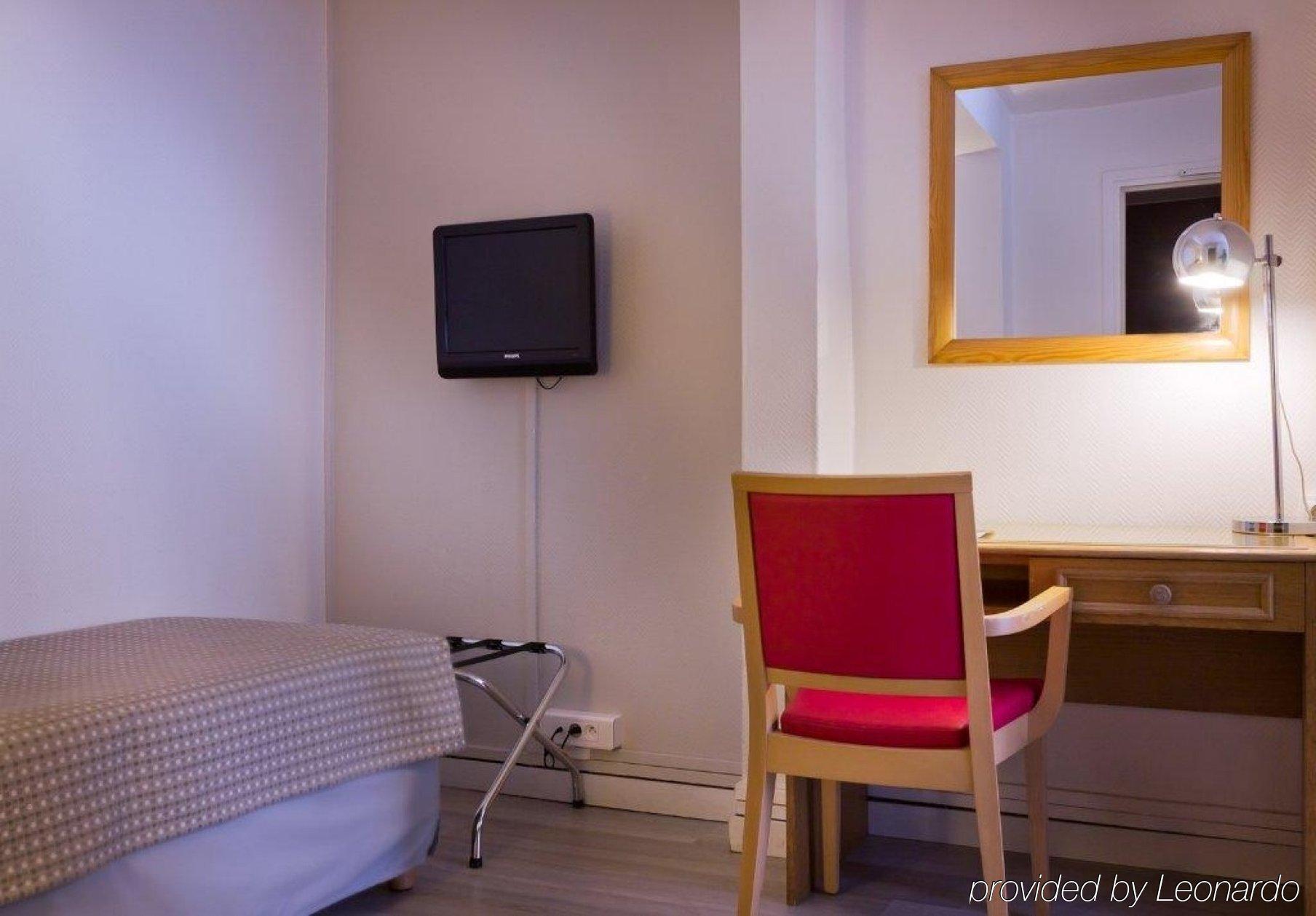 Le Compostelle Hotel Paris