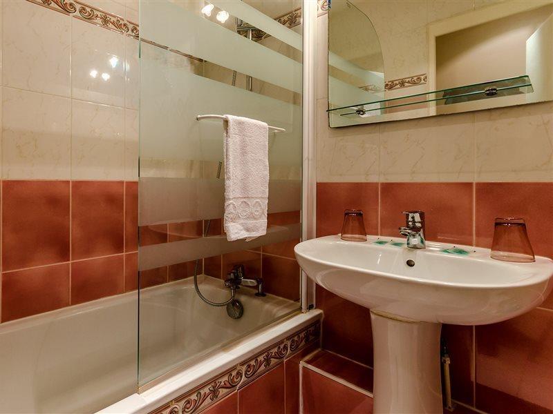 Hotel Riviera 3*