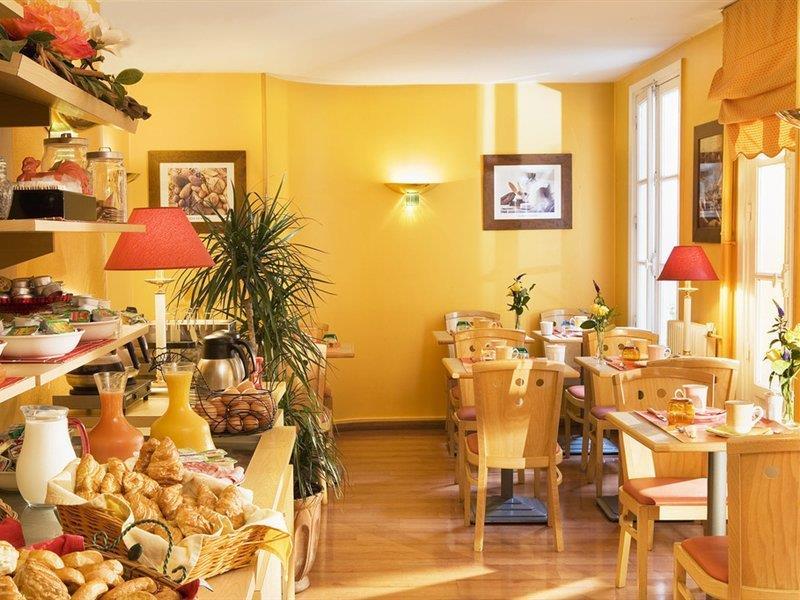 Hotel Elysées 8 3*