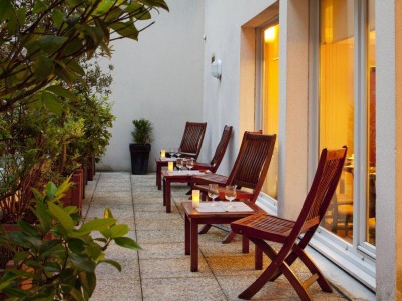 Hotel Montmartre By Ihg Paris