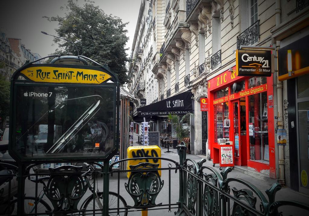 Fun And Quiet Paris
