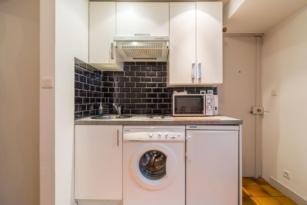 Studio At Colonel Fabien Appartement *