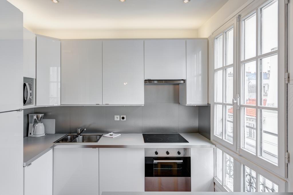 Dauphine Pont Neuf Apartment Paris