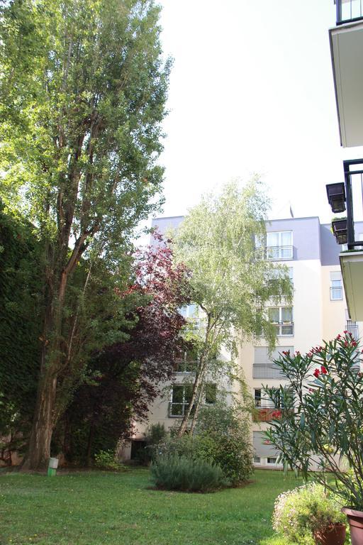 Fun And Quiet Apartment