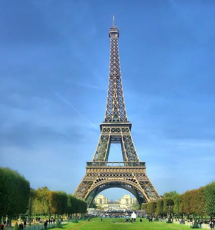 Junior Tour Eiffel 2* Paris