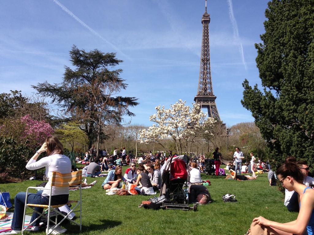 Lovely 1br - Tour Eiffel - Champs De Mars Apartment *