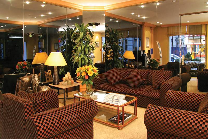 Moulin Plaza Hotel 3*