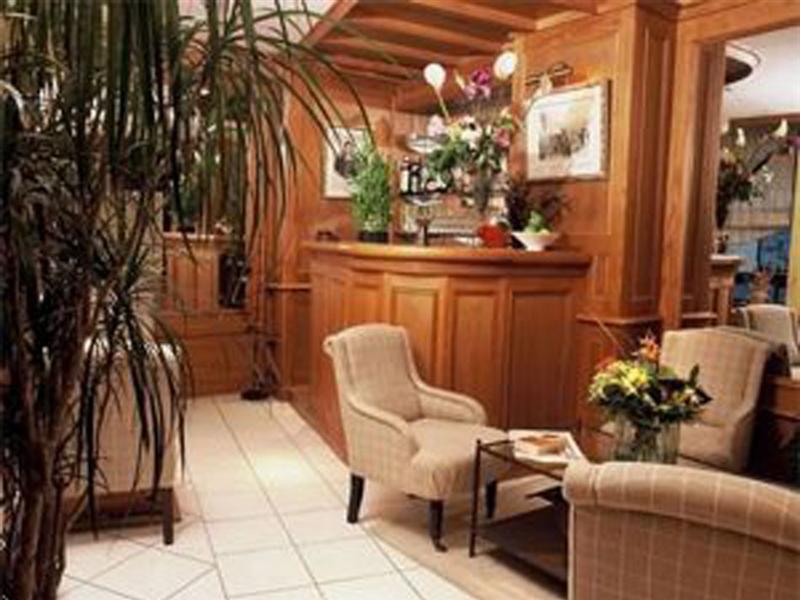 Bloum Hotel 3*