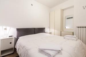 Hotel Quai Des Celestins - 252 - Paris
