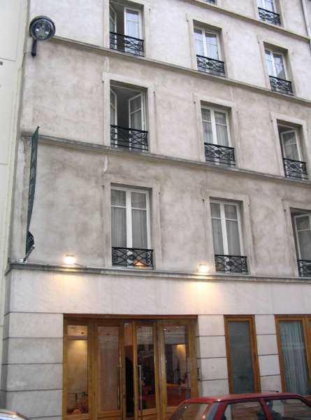 Des Metallos Hotel 3*