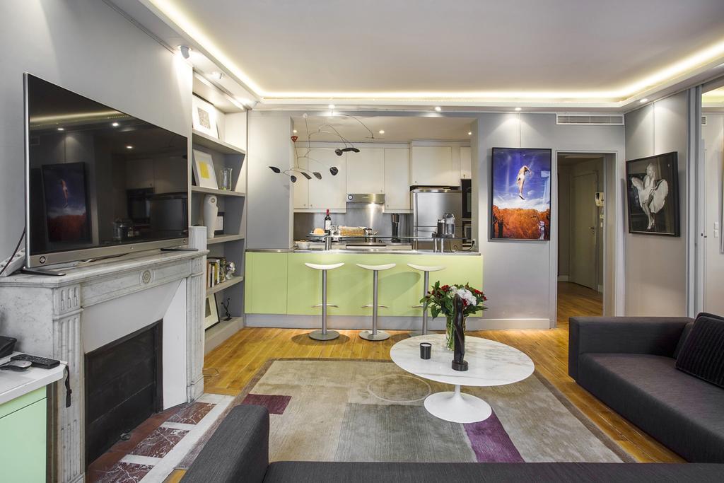Faubourg Chic *
