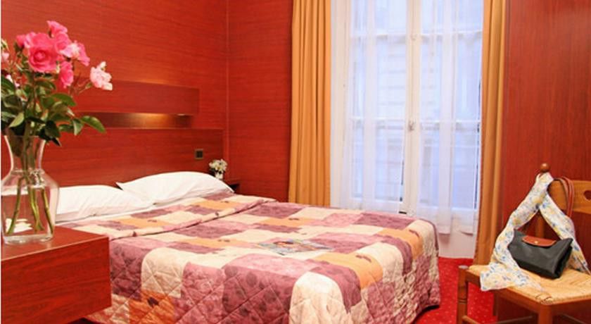 Camélia International Hotel 2*