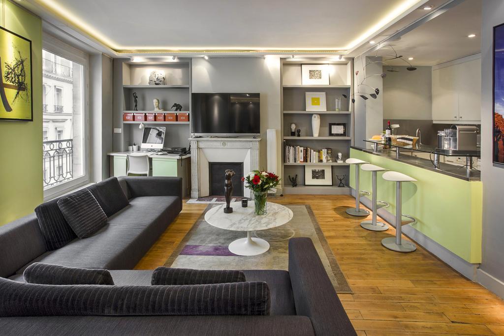 Faubourg Chic *
